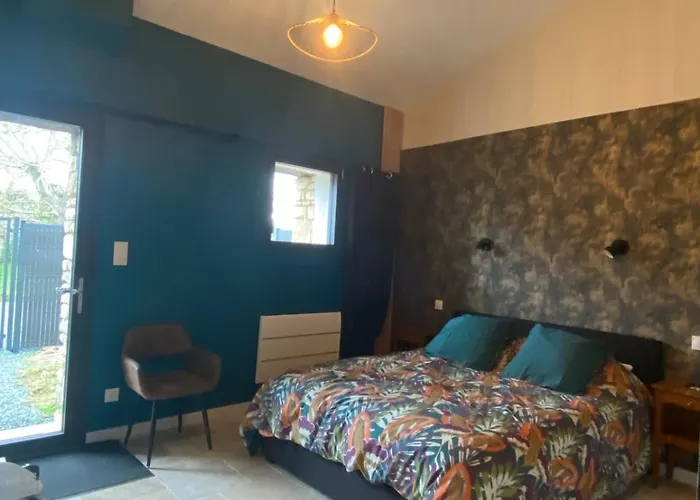 Gite Les Magnils-Reigniers *