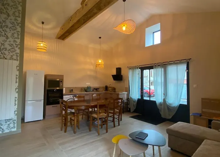 Σπίτι διακοπών Gite Les Magnils-Reigniers